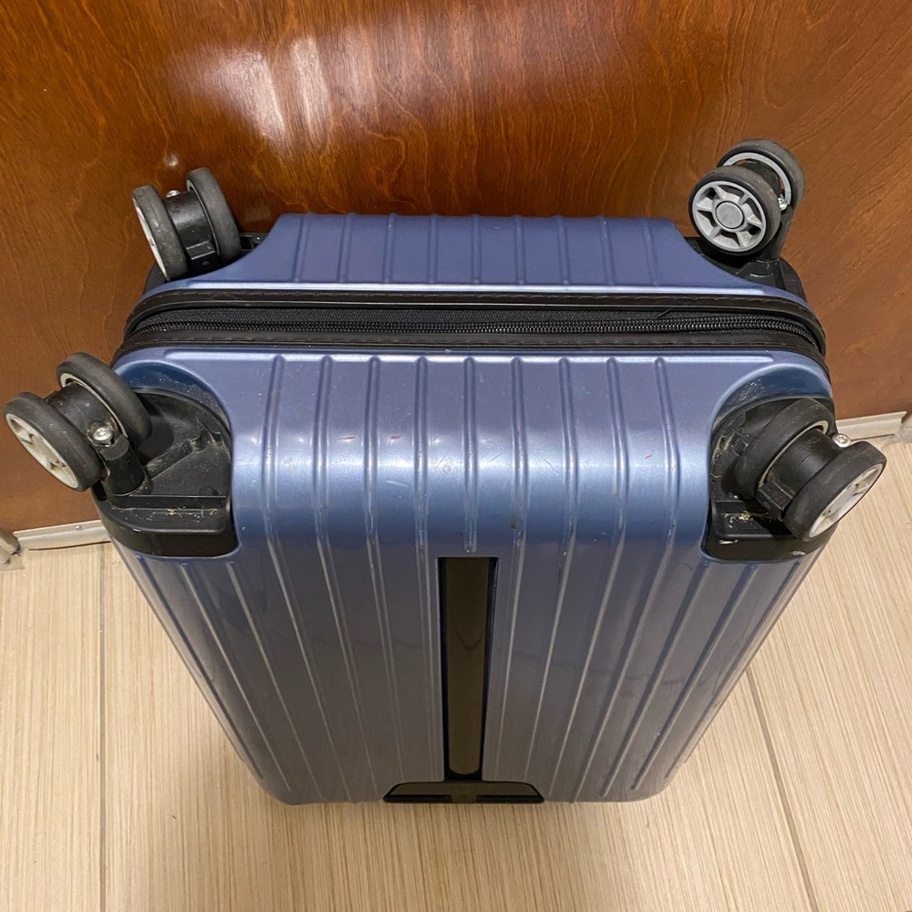 RIMOWA Carry On Luggage - Picture 5 of 14